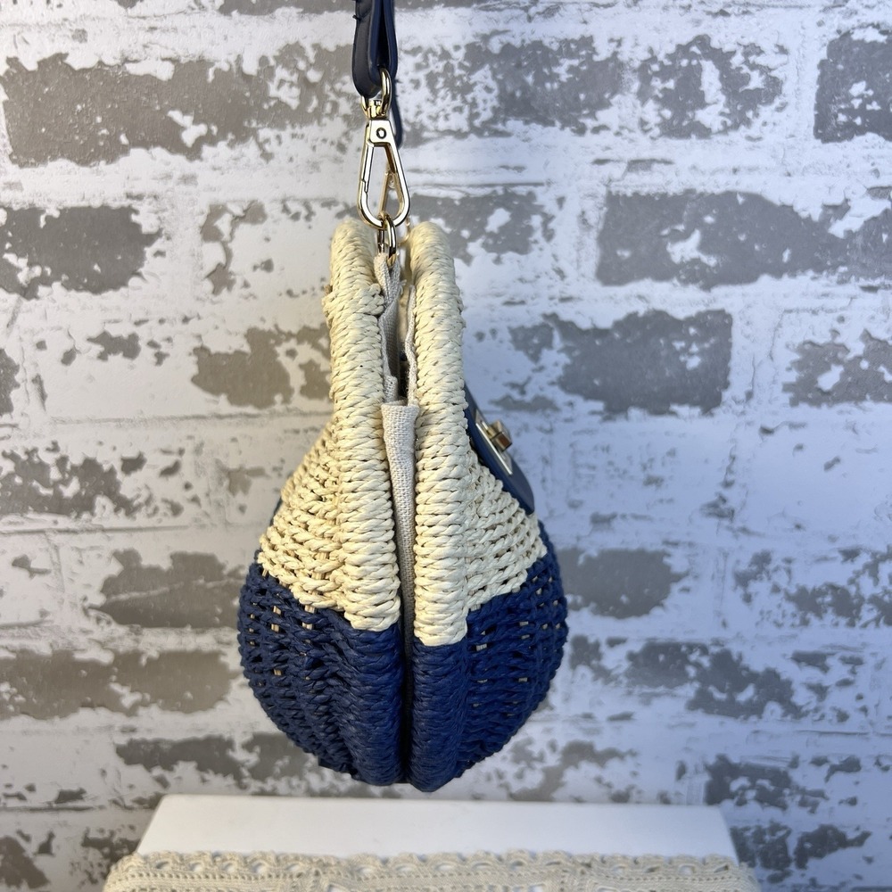 Shiraleah Chicago Straw Clamshell Mini Purse Blue Natural Beige Coastal Beach - Picture 6 of 16